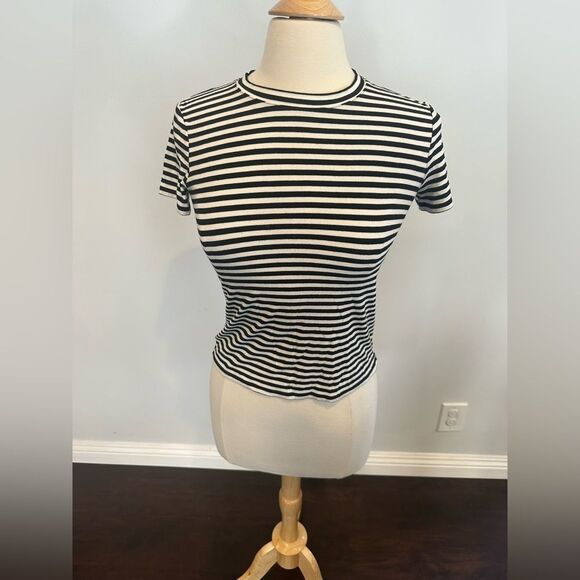 Theory Tops - Theory Black & White Women's Classic Tiny Tee Size Small